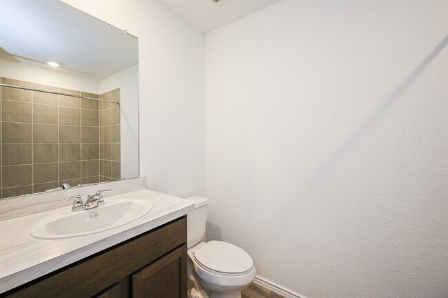 Building Photo - 16822 Paintbrush Holw Ln
