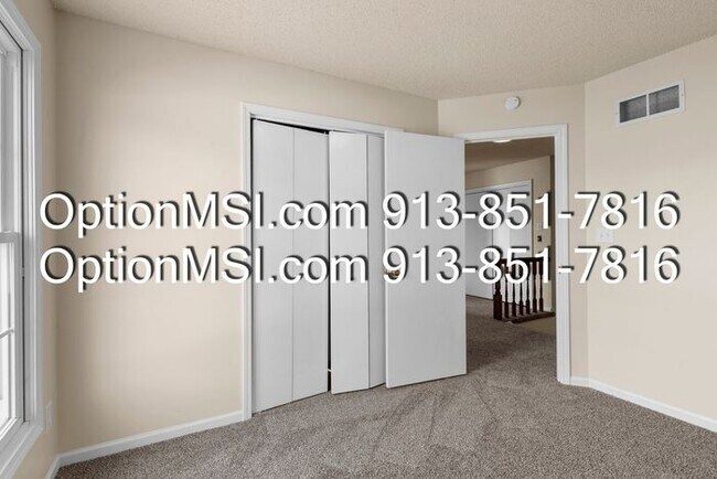 Building Photo - Welcome home to this charming two-story in South Woods subdivision