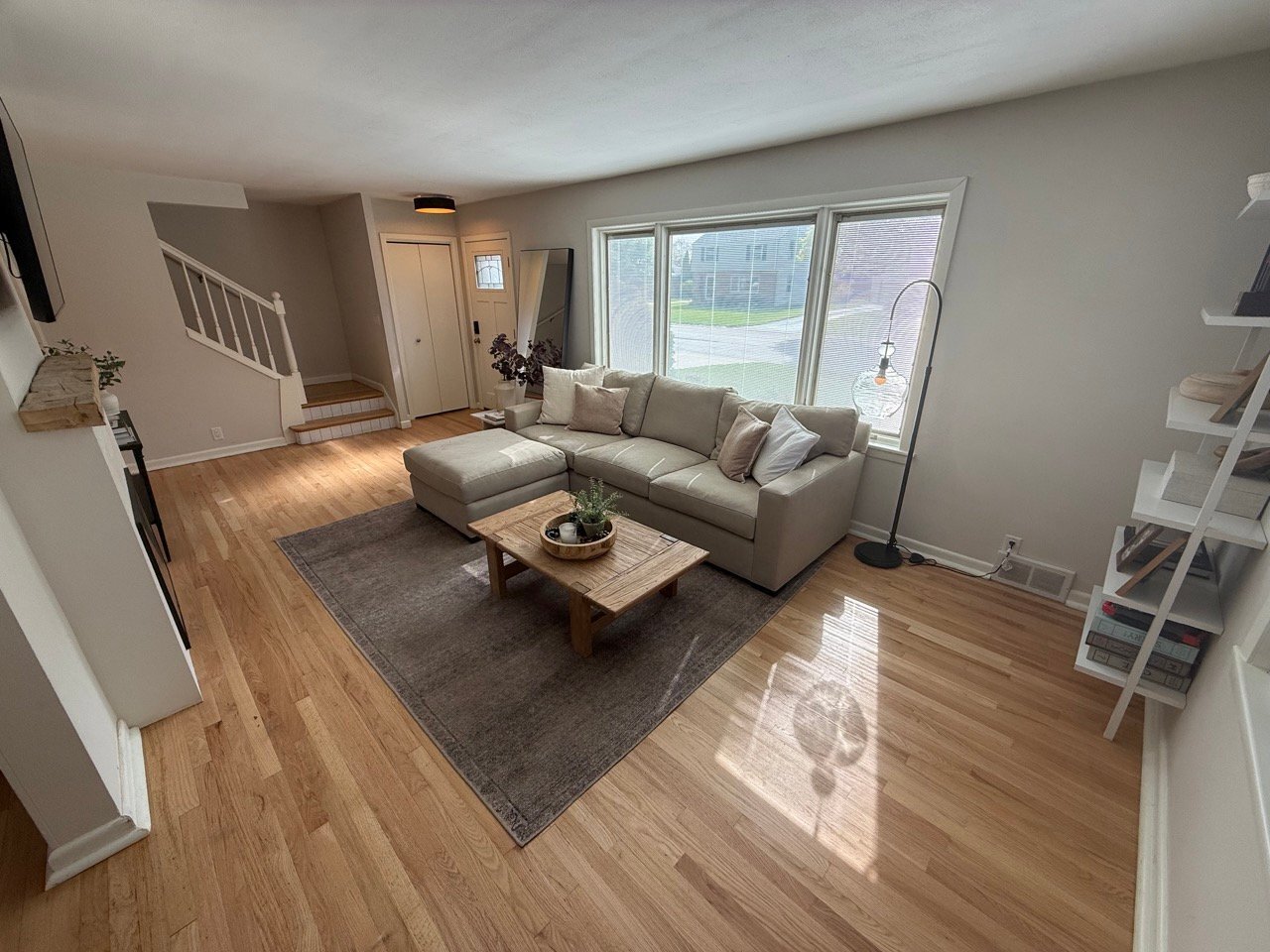 Building Photo - 5350 N Navajo Ave