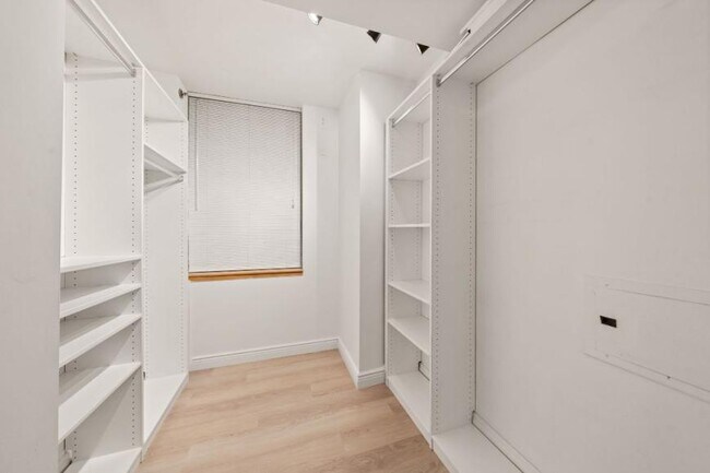 Building Photo - 0 bedroom in New York NY 10128