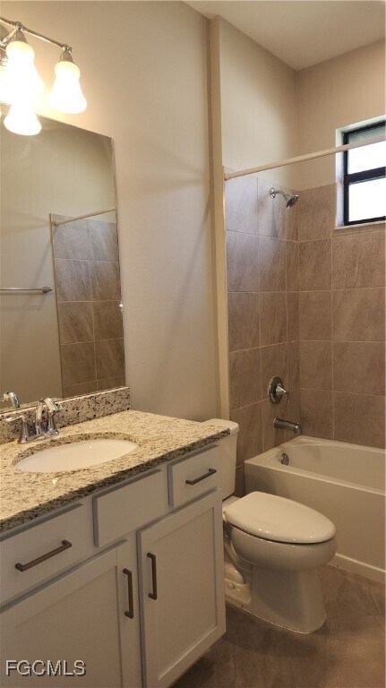 Building Photo - 15090 Cortona Wy