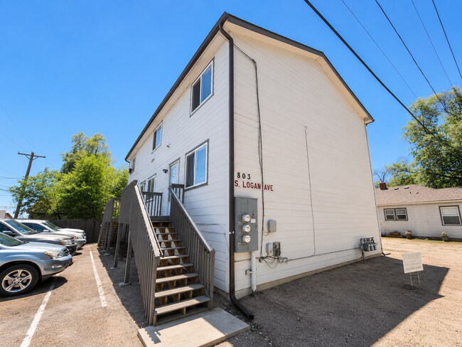 Building Photo - 803 S Logan Ave