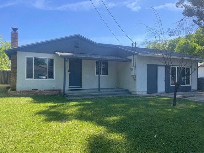 Primary Photo - WONDERFUL HOME LOCATED IN KUTRAS TRACT!