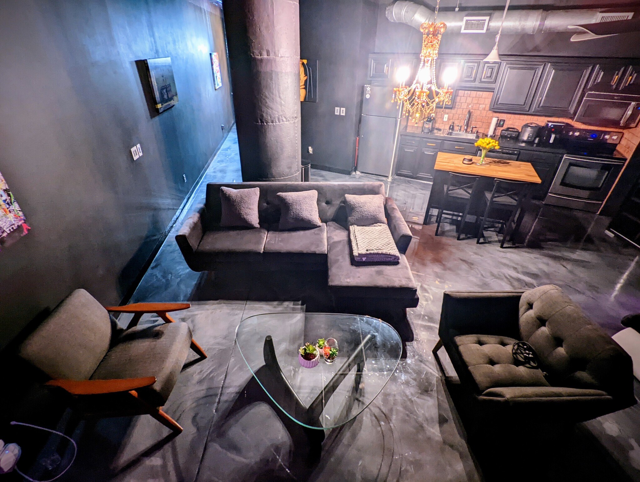 Building Photo - 1122 Jackson St