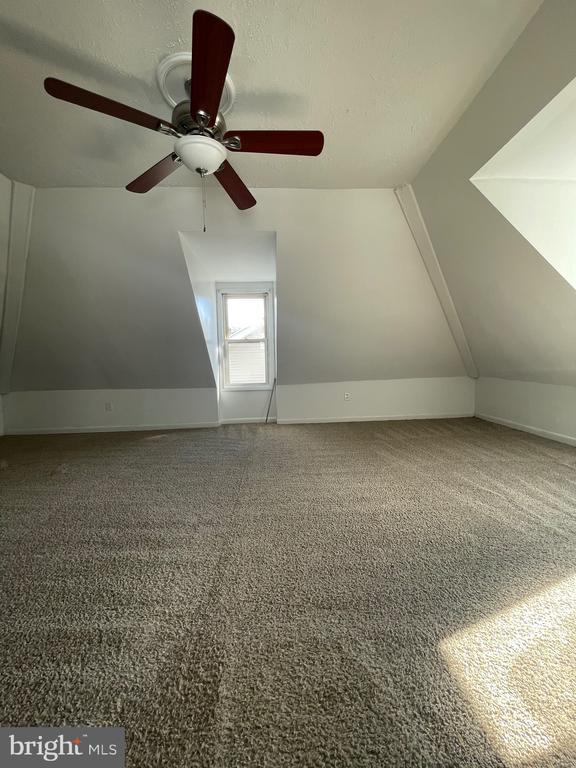 Building Photo - 115 Oakland Ave