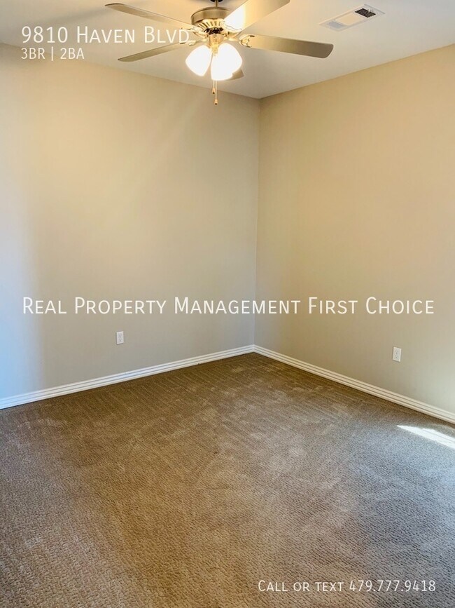 Building Photo - 3 BED DUPLEX IN CHAFFEE CROSSING