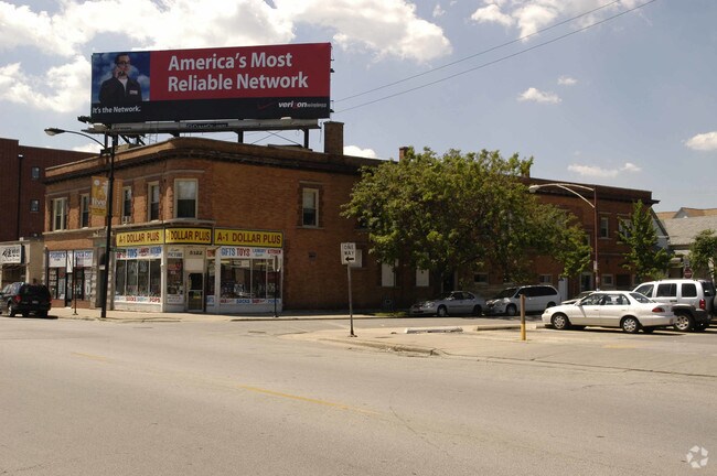 Building Photo - 5118 N Lincoln