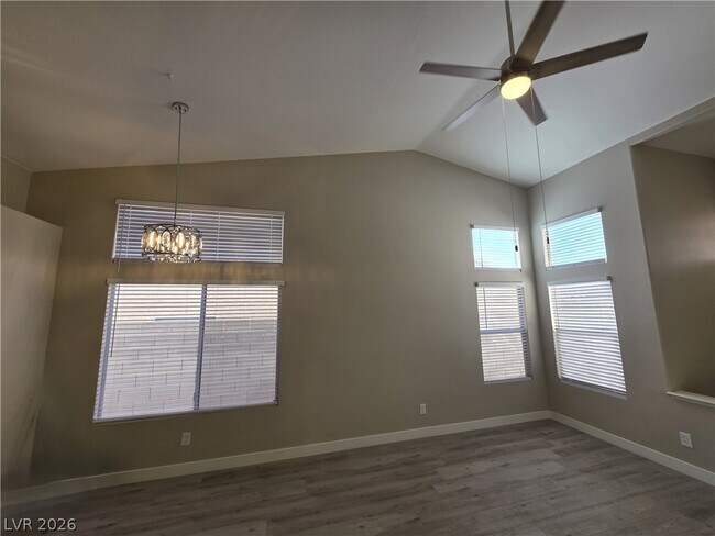 Building Photo - 626 Palmwood Ln