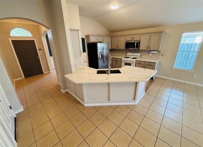 Building Photo - 17227 Lilac Vale Ct