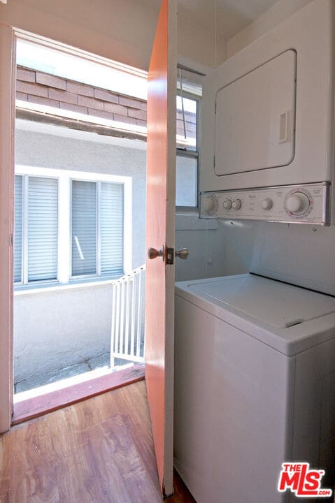 Building Photo - 1264 N Westmoreland Ave