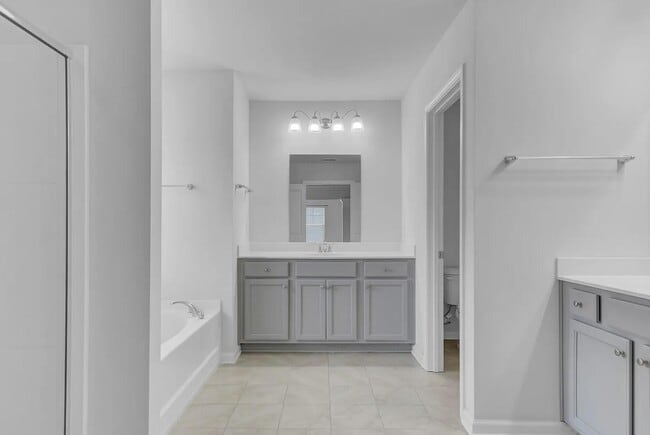 Building Photo - 129 Nolin Rd