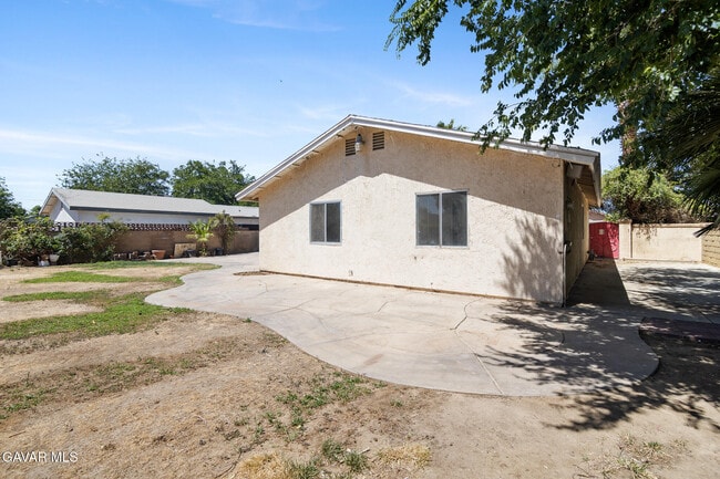Building Photo - 44210 Fenhold St
