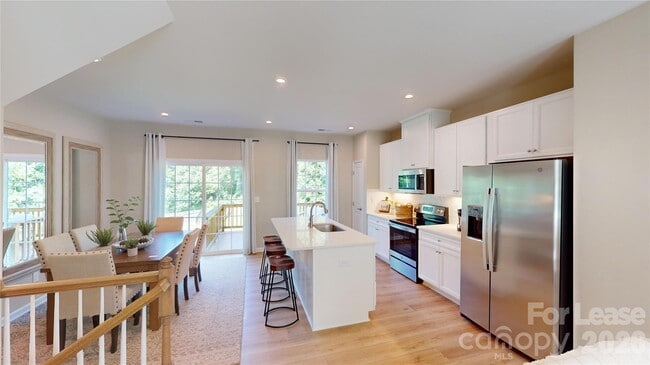 Building Photo - 4129 Edenborn Ln