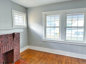 Building Photo - Stratford Park