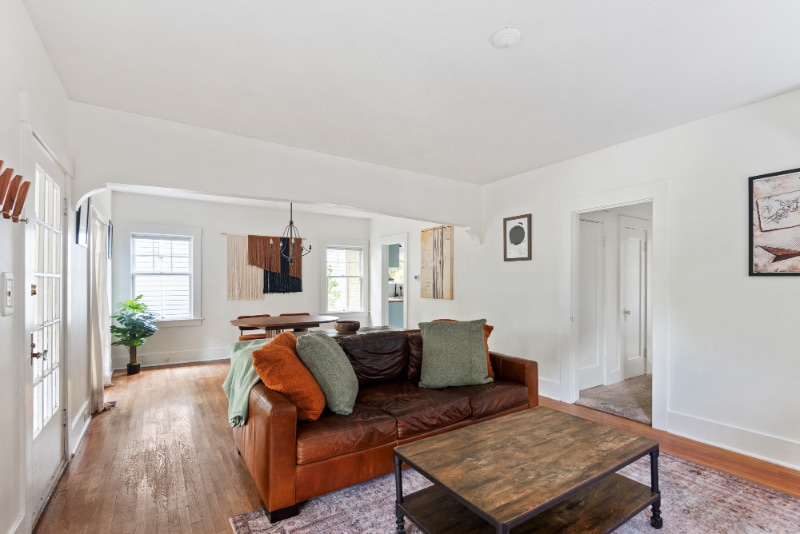 Building Photo - 4421 SE Division St