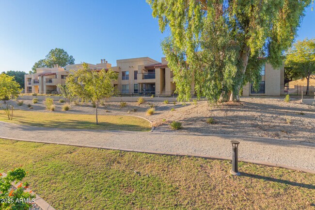 Building Photo - 2134 W Harmont Dr