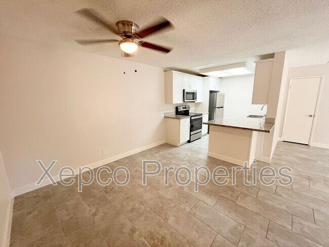Building Photo - 32200 Cathedral Canyon Dr