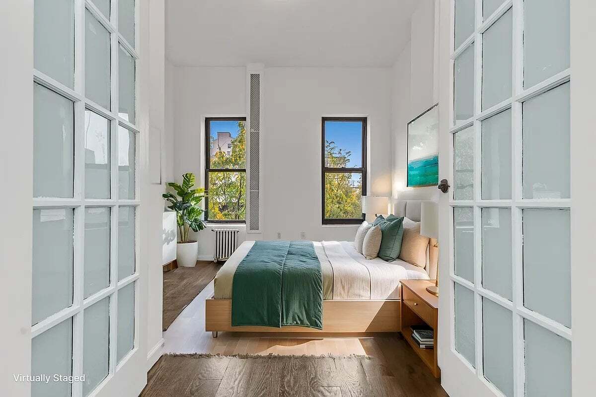 Building Photo - 32 Garnet St