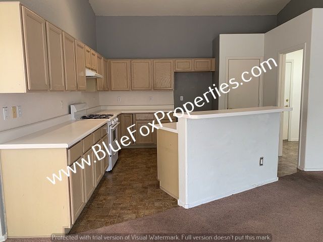 Building Photo - 10057 E Paseo San Bruno