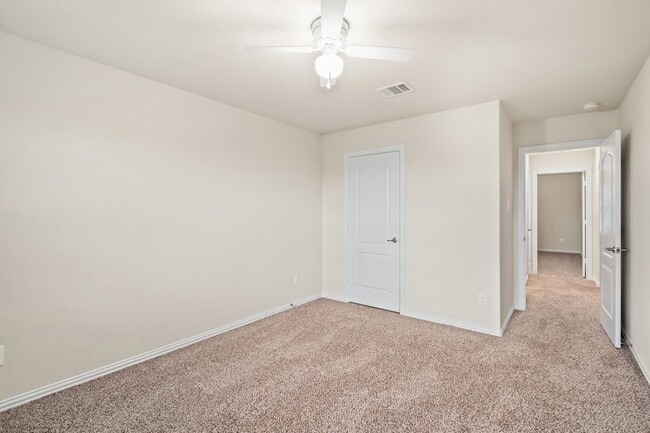 Building Photo - 135 San Bernard Dr