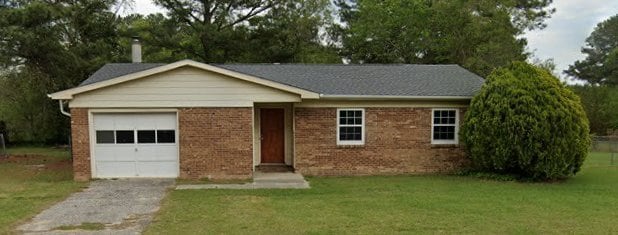 Primary Photo - 1605 Blue Springs Rd