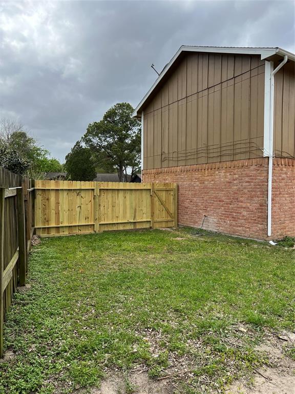 Building Photo - 11710 Stone Bridge Dr