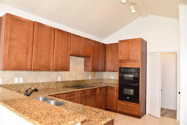 Building Photo - 12134 Ella Lee Ln