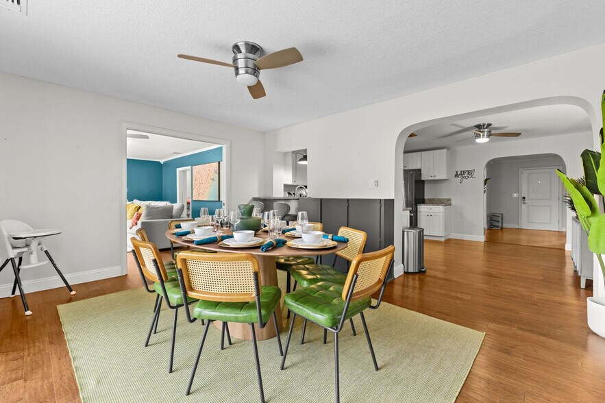 Building Photo - 109 Lake Judy Lee Dr