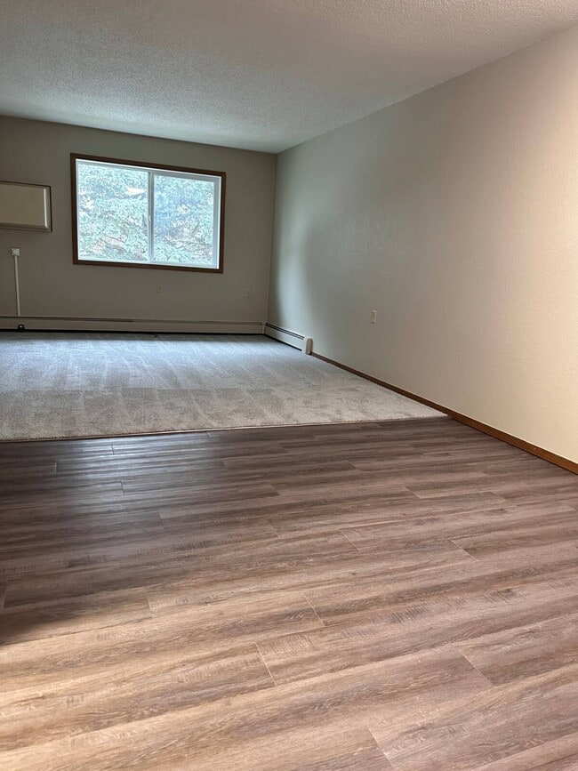 Building Photo - BR Properties