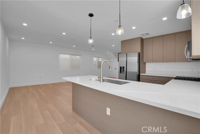 Building Photo - 18221 Chatsworth St