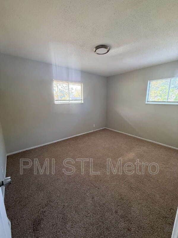 Building Photo - 205 Grampian Rd