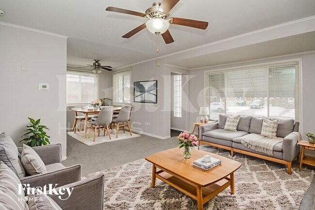 Building Photo - 14525 Dobson Ave