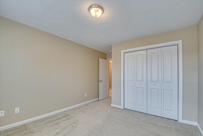 Building Photo - 852 Williford Run Dr