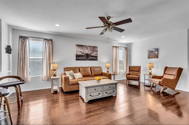 Building Photo - 3303 Jacobs Dr
