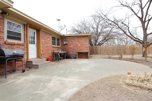 Building Photo - 3509 38th St