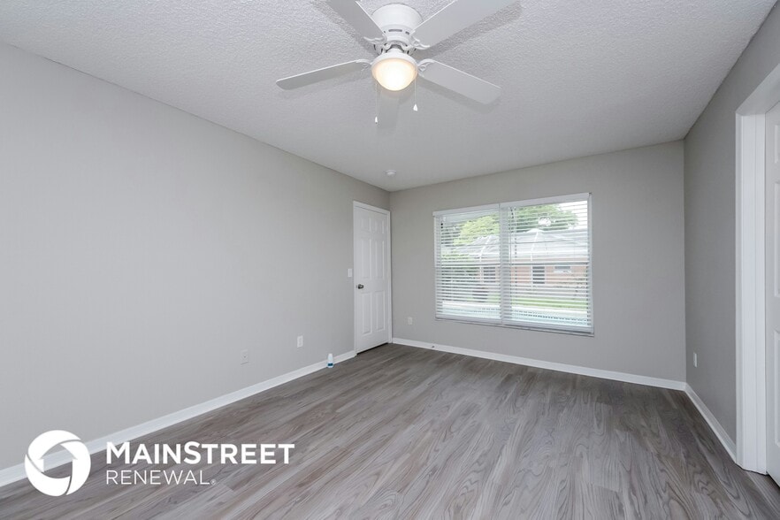 Building Photo - 1512 Oak Hill Trail