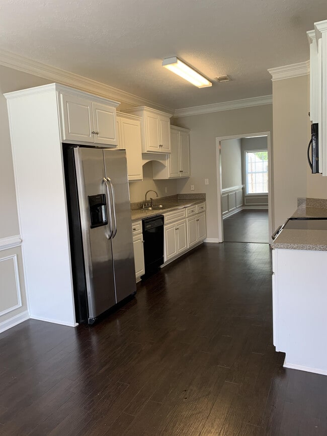 Building Photo - 4310 E Barcelona Way