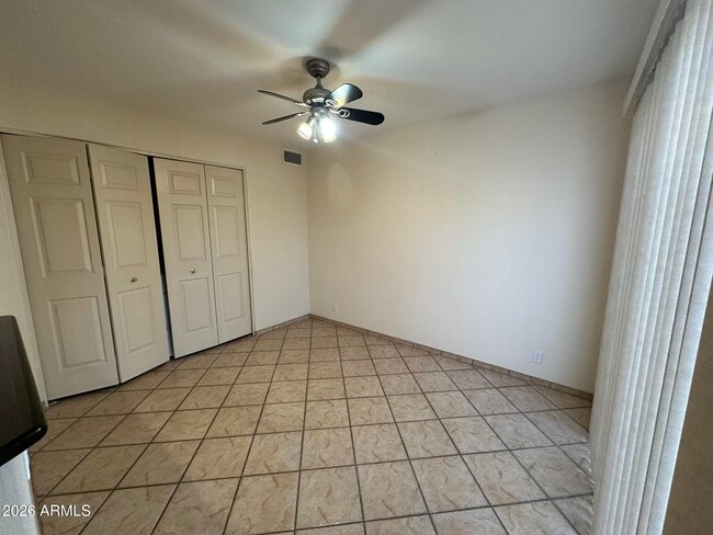 Building Photo - 14462 N Sherwood Dr