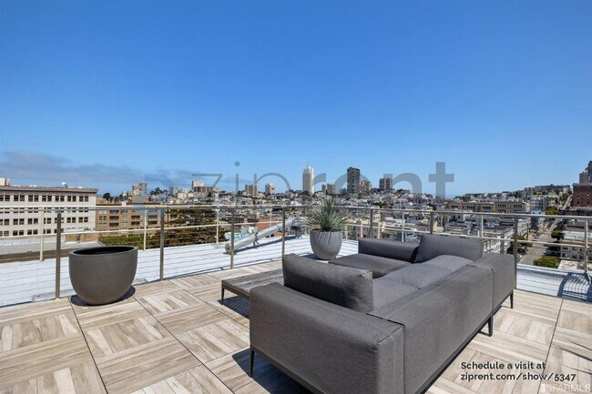 Building Photo - 1789 Washington St