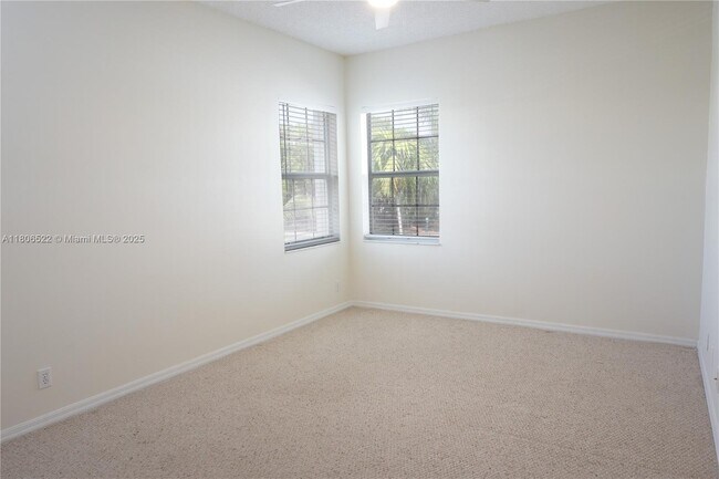 Building Photo - 1868 Salerno Cir