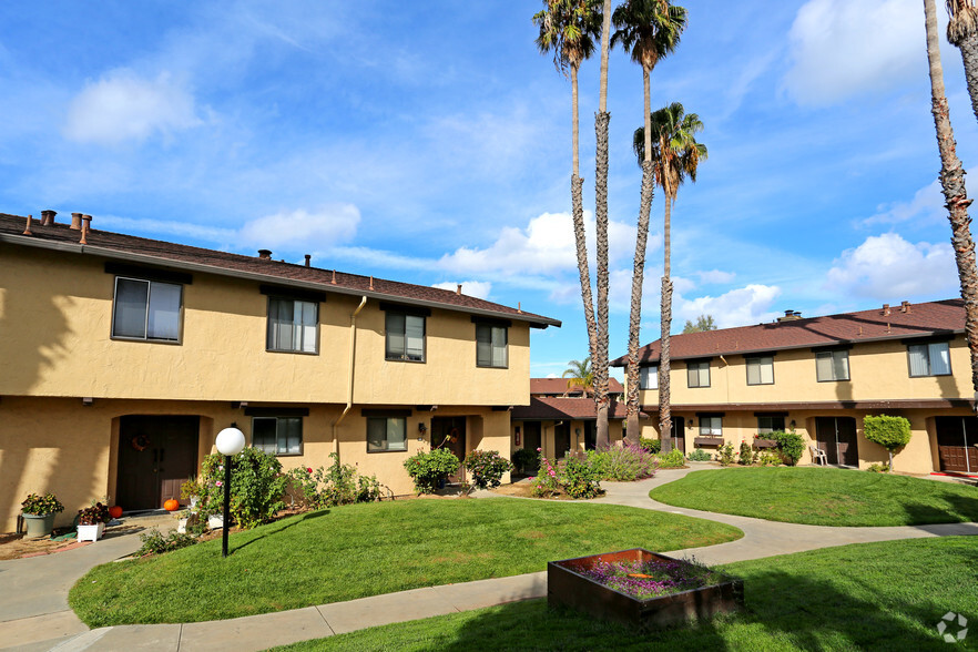 Building Photo - Franciscan Apartments