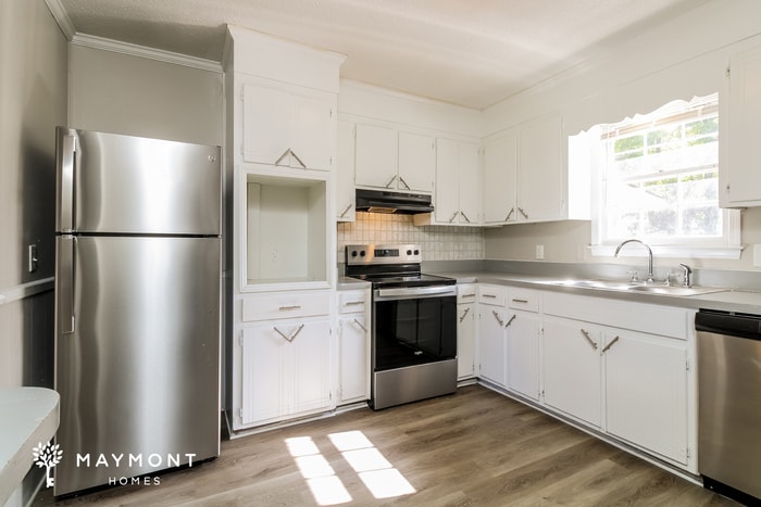 Building Photo - 2104 Hillbeck Dr