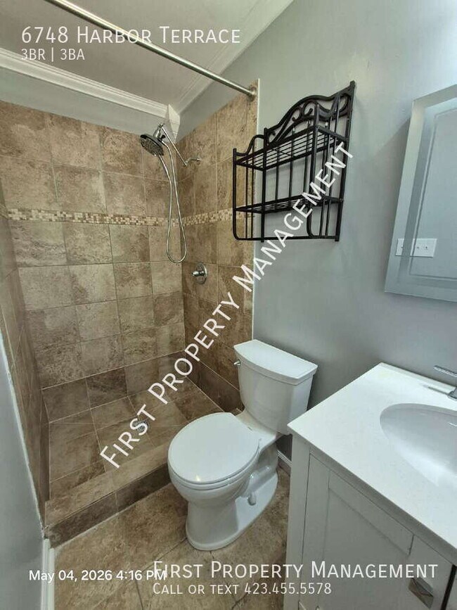Building Photo - 6748 Harbor Terrace