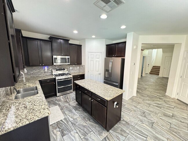 Building Photo - Your Next Home Awaits | 4 Bed, 3 Bath with Private Pool