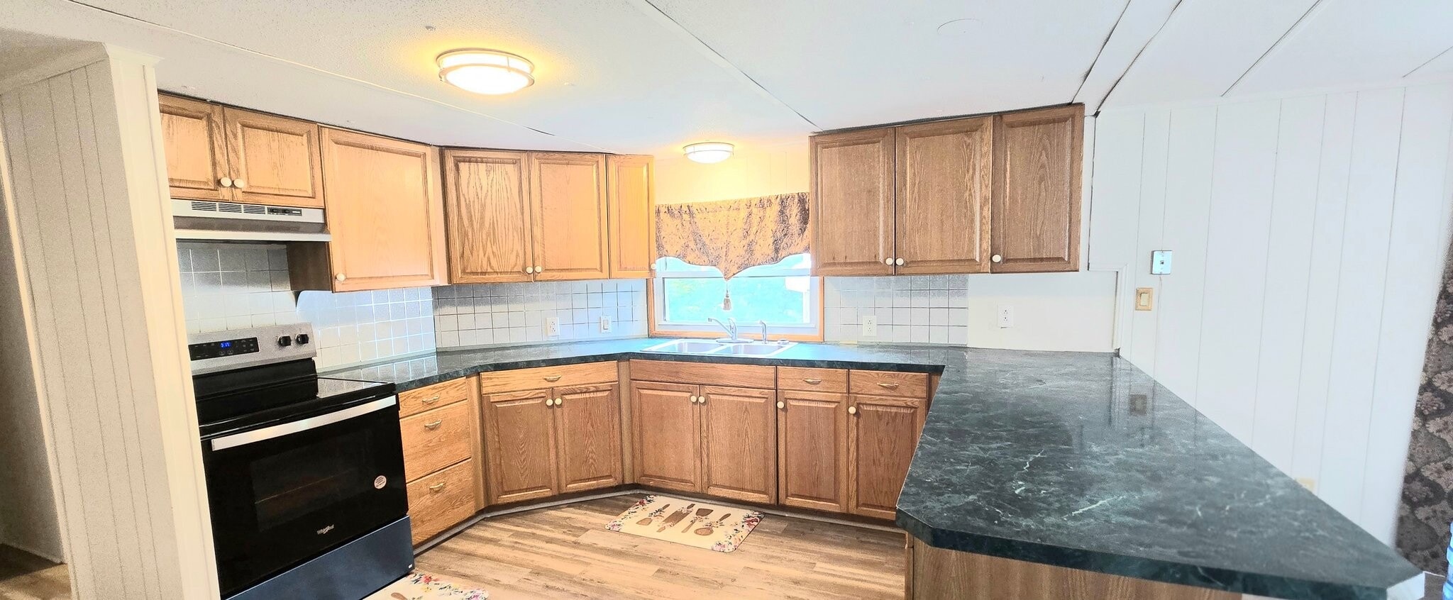 Building Photo - 513 Horseshoe Lake Rd