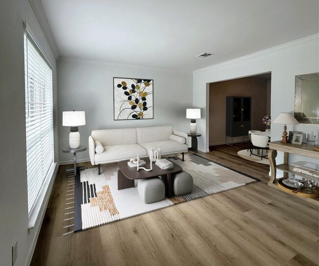 Building Photo - 2406 Lakefield Way