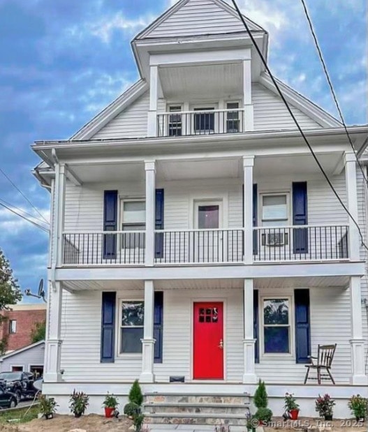 Primary Photo - 40 Dewey St