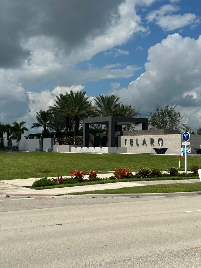 Primary Photo - 12167 SW Viridian Blvd