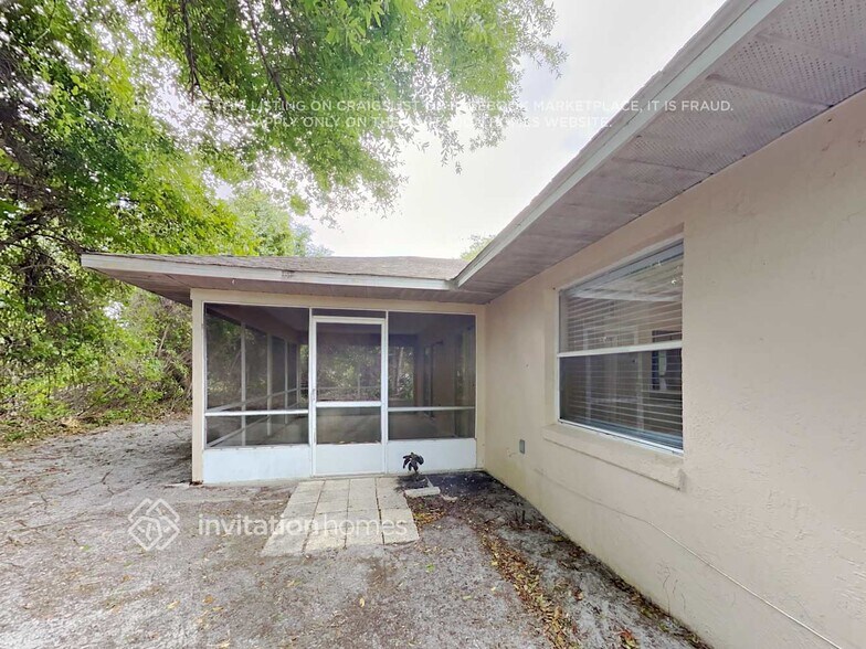 Building Photo - 943 Hemingway Dr