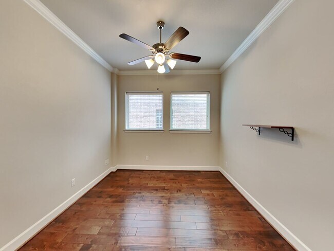 Building Photo - Breathtaking 4-bedroom home in the highly ...